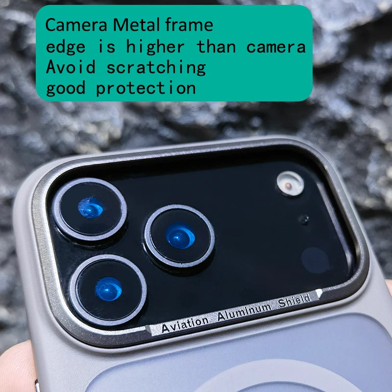 High Quality For Magsafe Case For iPhone 17 Pro Max / 17 Pro Magnetic Frosted Camera Metal Frame Shell