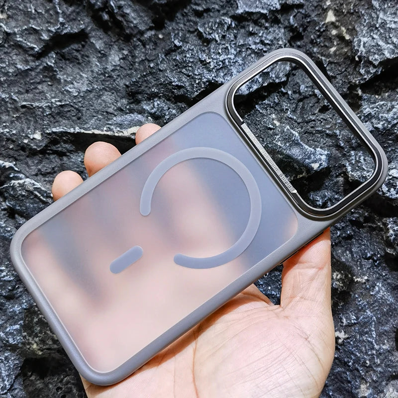 High Quality For Magsafe Case For iPhone 17 Pro Max / 17 Pro Magnetic Frosted Camera Metal Frame Shell