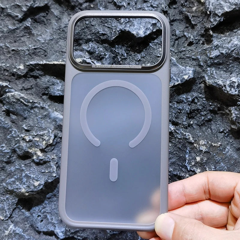 High Quality For Magsafe Case For iPhone 17 Pro Max / 17 Pro Magnetic Frosted Camera Metal Frame Shell