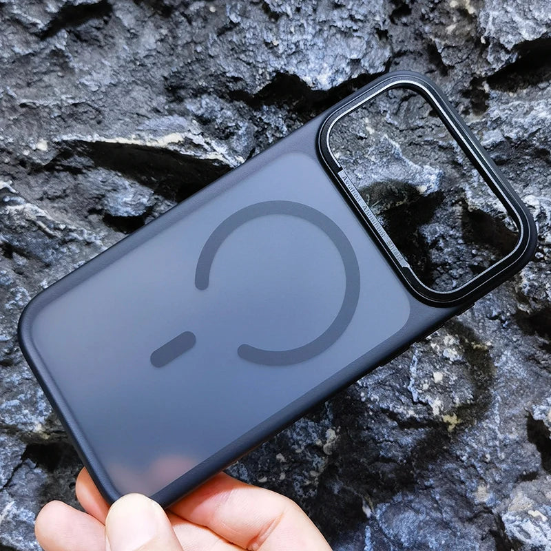 High Quality For Magsafe Case For iPhone 17 Pro Max / 17 Pro Magnetic Frosted Camera Metal Frame Shell