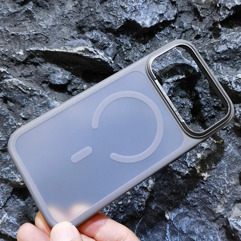 High Quality For Magsafe Case For iPhone 17 Pro Max / 17 Pro Magnetic Frosted Camera Metal Frame Shell