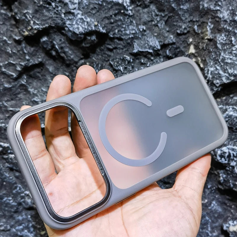 High Quality For Magsafe Case For iPhone 17 Pro Max / 17 Pro Magnetic Frosted Camera Metal Frame Shell